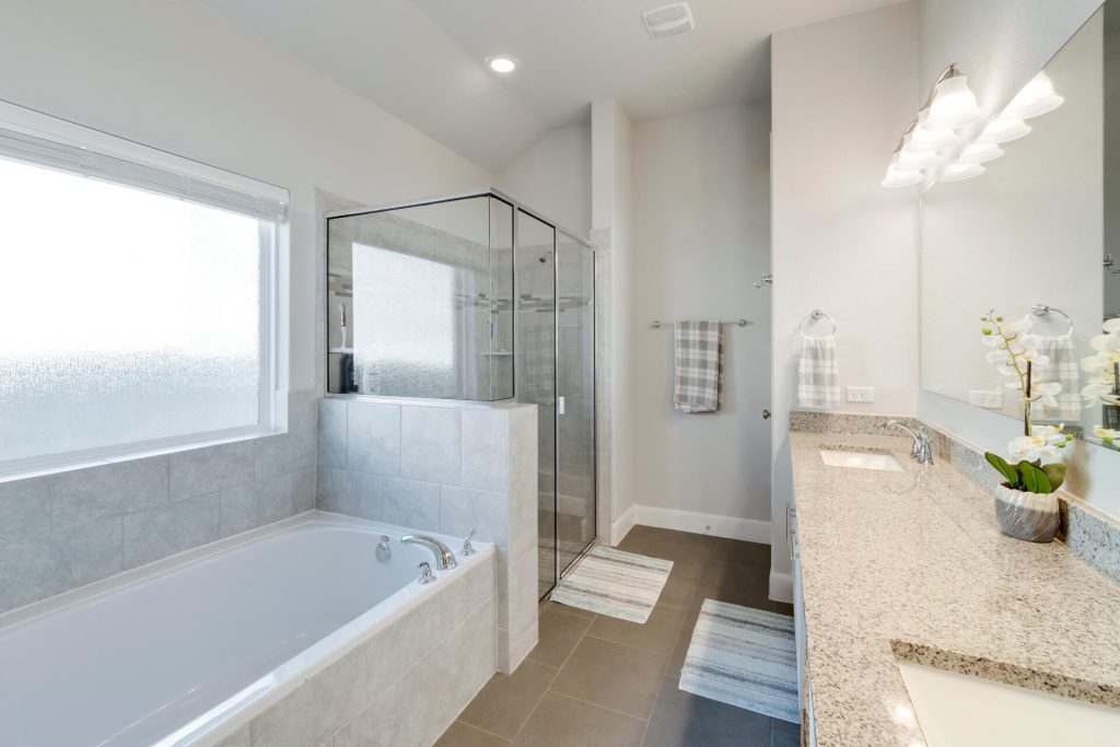 RealEstatePhotographerBath Real Estate Photography, Bathroom, Charlotte, Mooresville, Huntersville, Salisbury, Real Estate Photographer, Bath, Double Vanity